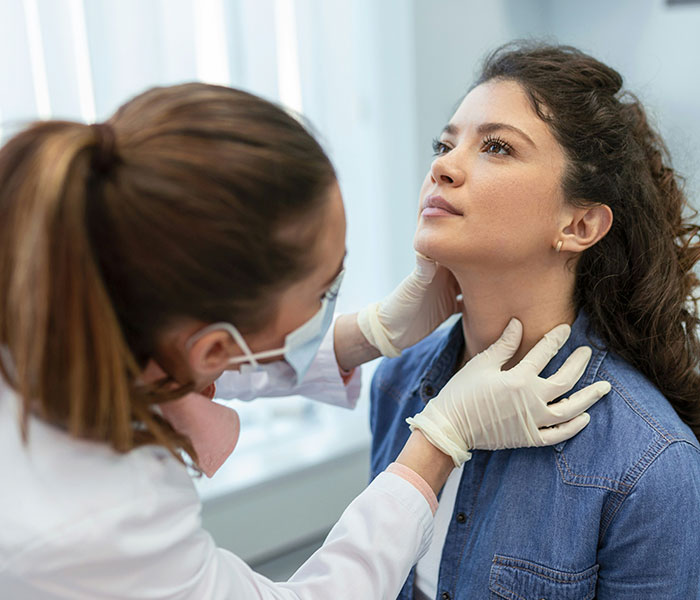 Oncologist Reveals The Five Cancer Symptoms People Most Commonly Dismiss As Normal Aging Or Stress Oncologist Reveals The Five Cancer Symptoms People Most Commonly Dismiss As Normal Aging Or Stress
