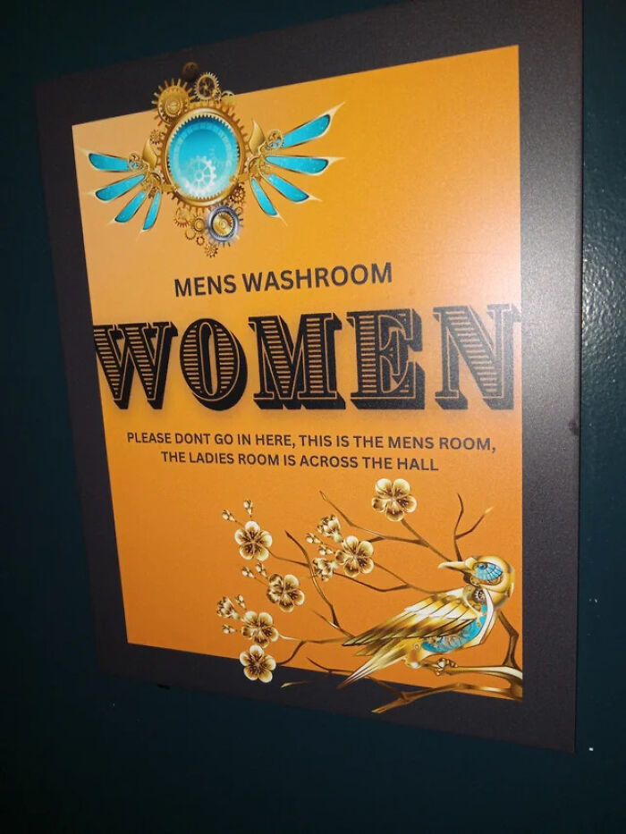 69 Terribly Designed Bathrooms That Might Make You Relieved That You Don&rsquo;t Have To Use Them