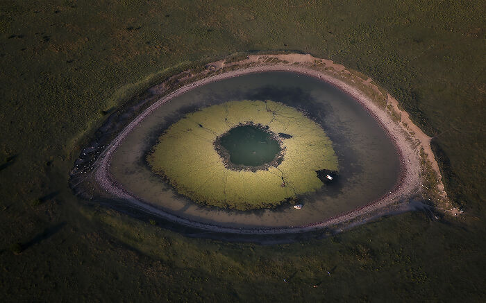 Spectacular Photos Awarded At The 2026 International Aerial Photographer Of The Year Competition (50 Pics) Spectacular Photos Awarded At The 2026 International Aerial Photographer Of The Year Competition (50 Pics)