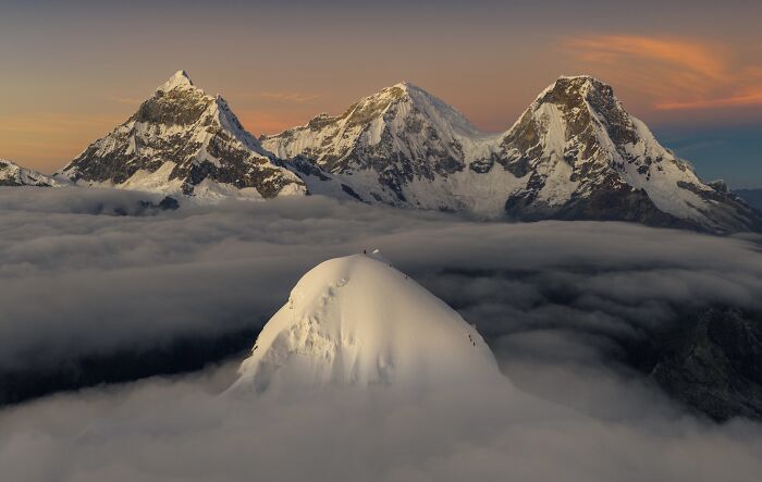 Spectacular Photos Awarded At The 2026 International Aerial Photographer Of The Year Competition (50 Pics) Spectacular Photos Awarded At The 2026 International Aerial Photographer Of The Year Competition (50 Pics)