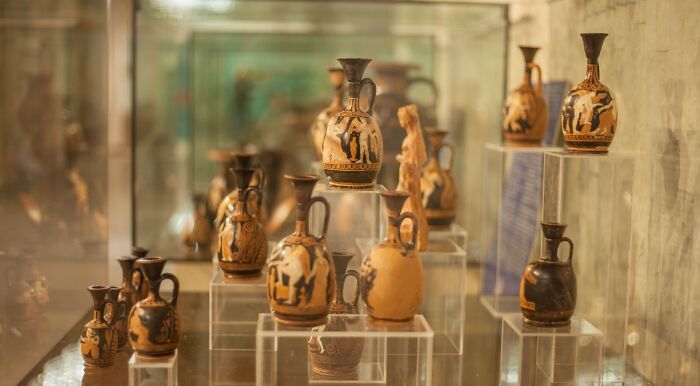 “How Well Do You Know Ancient History?”: Take The Challenge And Identify 18 Historic Tools