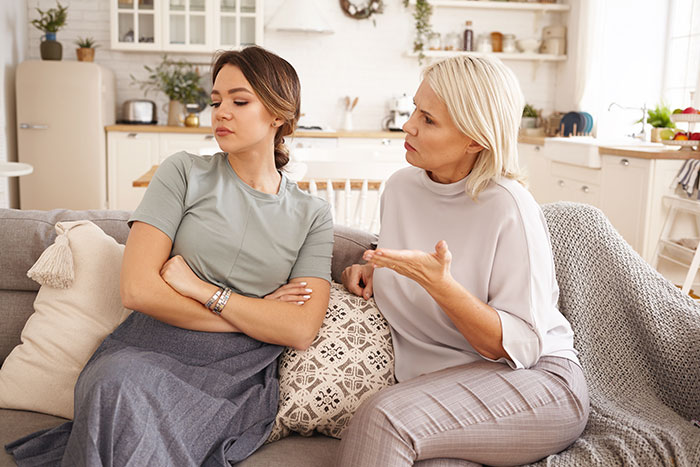 Self-Centered Mom Disappears For 16 Years, Mad She Doesn’t Get Forgiveness And A Fresh Start Self-Centered Mom Disappears For 16 Years, Mad She Doesn’t Get Forgiveness And A Fresh Start
