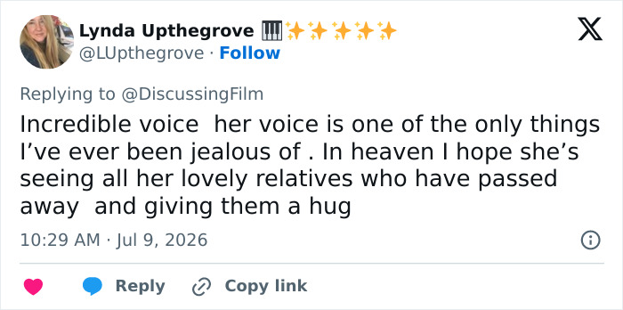 Doctor Sends Alert After ‘Holding Out For A Hero’ Icon Bonnie Tyler Passes Away Following Medical Emergency