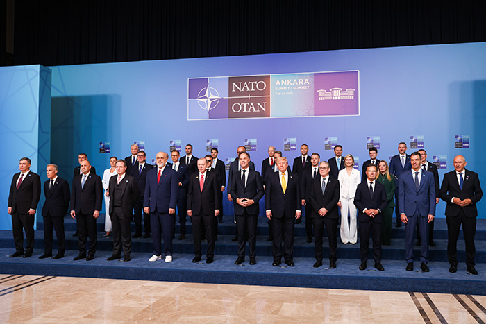 Italian PM Giorgia Meloni Stuns With Bold Reaction After Trump&rsquo;s NATO “Family Photo” Snub