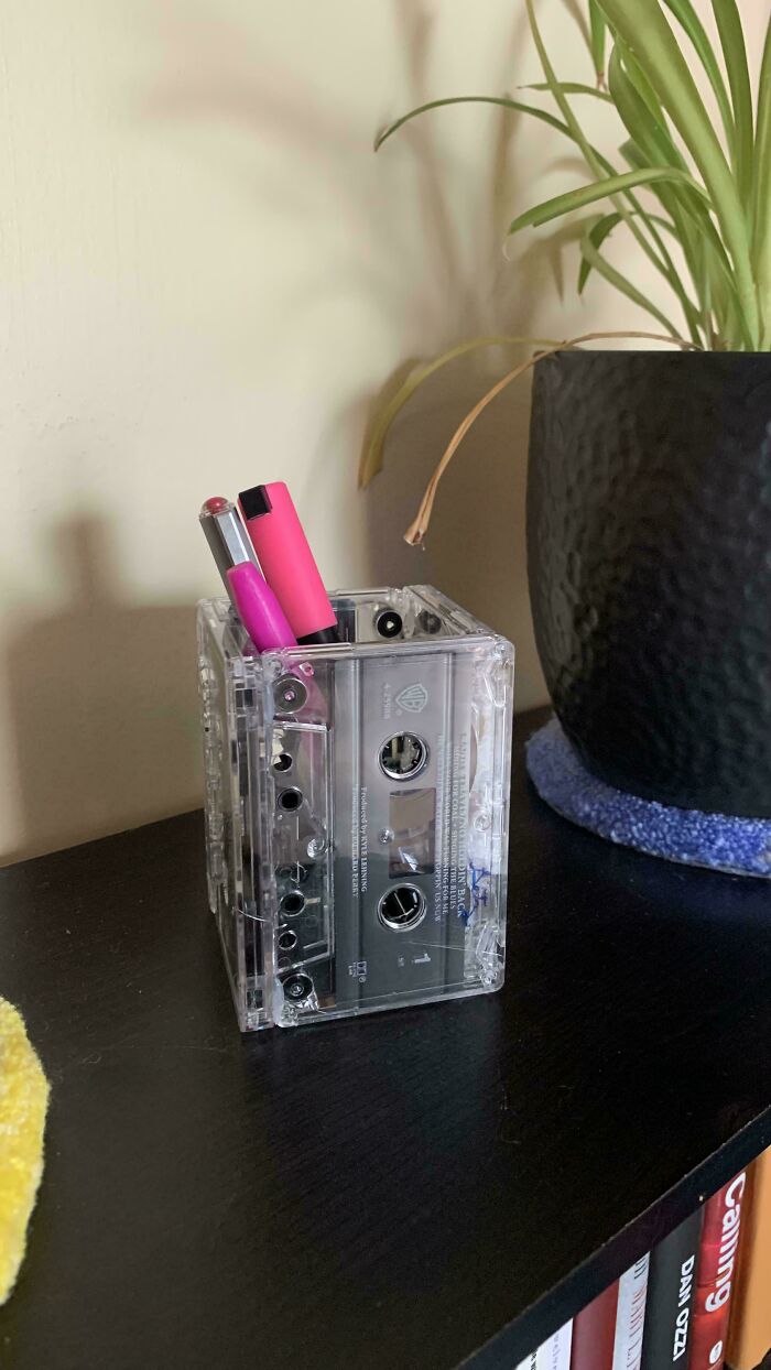 72 Times A Little Creativity Turned Old Junk Into Something Worth Keeping 72 Times A Little Creativity Turned Old Junk Into Something Worth Keeping