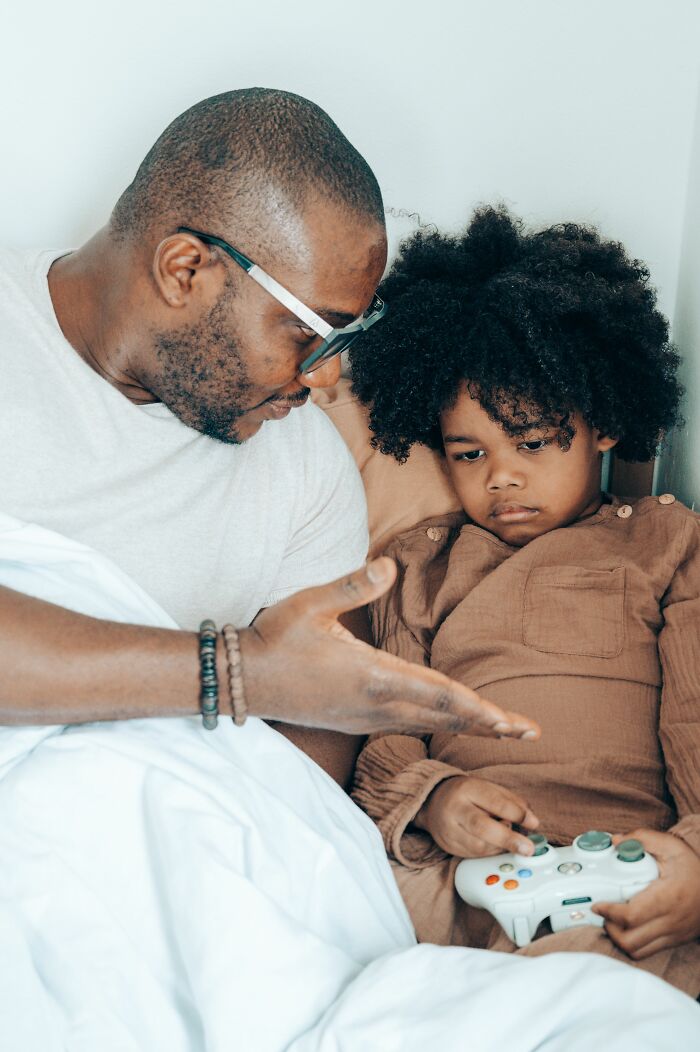 Parenting Expert Reveals 19 Things Kids Pretend To Understand But Are Actually Confused By Parenting Expert Reveals 19 Things Kids Pretend To Understand But Are Actually Confused By