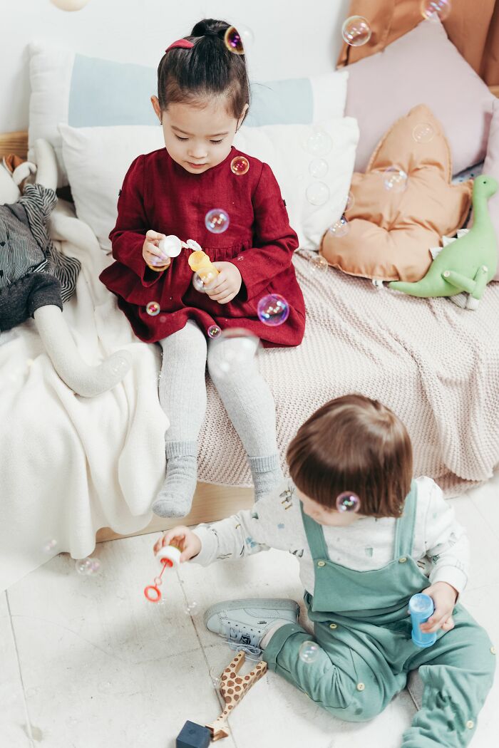 Parenting Expert Reveals 19 Things Kids Pretend To Understand But Are Actually Confused By Parenting Expert Reveals 19 Things Kids Pretend To Understand But Are Actually Confused By