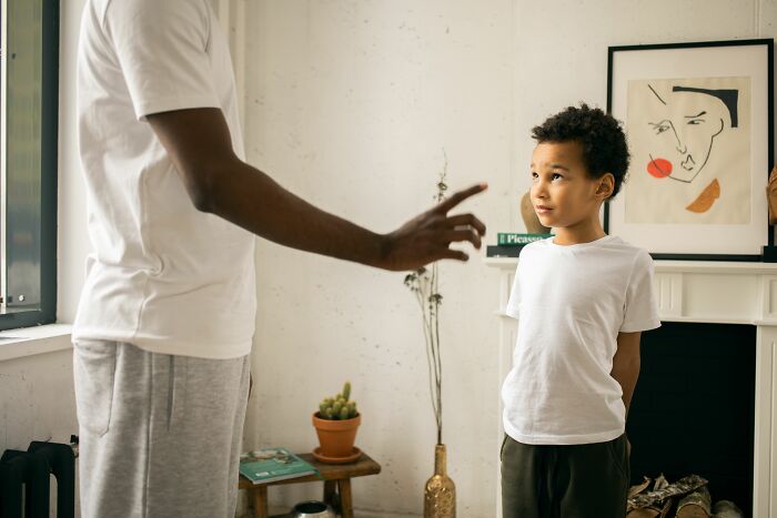 Parenting Expert Reveals 19 Things Kids Pretend To Understand But Are Actually Confused By Parenting Expert Reveals 19 Things Kids Pretend To Understand But Are Actually Confused By