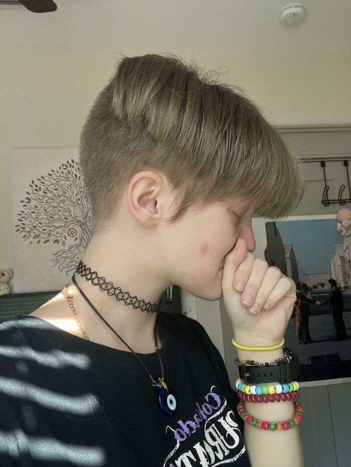 Some Hairdressers Should Have Their Licenses Revoked, And These 56 Haircuts Prove That Some Hairdressers Should Have Their Licenses Revoked, And These 56 Haircuts Prove That