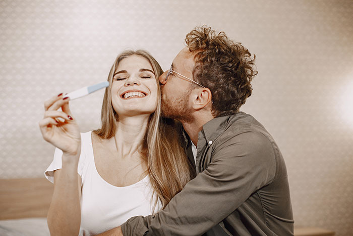 Guy Plans On Ditching Toxic Fam After Parents Blame Him For Their Daughter Being A Spoiled Brat Guy Plans On Ditching Toxic Fam After Parents Blame Him For Their Daughter Being A Spoiled Brat