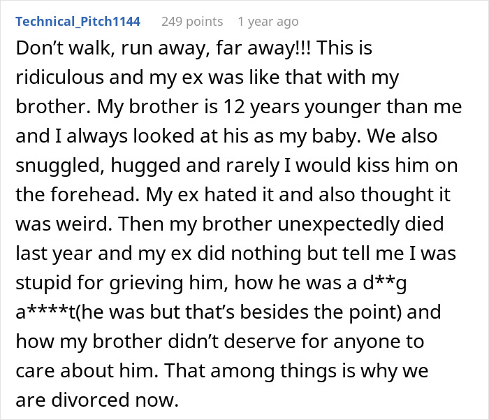 Jealous Fiancé Goes Ballistic And Calls Off Wedding, Mad As Fiancée Hugs And Kisses Bro On The Cheek Jealous Fiancé Goes Ballistic And Calls Off Wedding, Mad As Fiancée Hugs And Kisses Bro On The Cheek