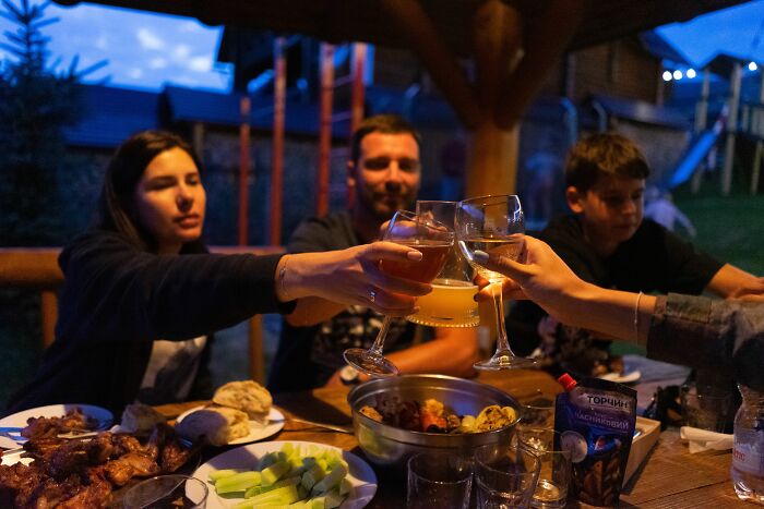 29 Times Kids Visited A Friend’s House And Realized Every Family Has Its Own Version Of Normal 29 Times Kids Visited A Friend’s House And Realized Every Family Has Its Own Version Of Normal