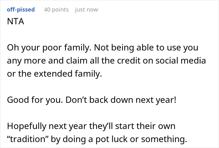 27YO Refuses To Host Mom’s B-Day After Years Of Toiling On Her Own, They Treat It Like Blasphemy