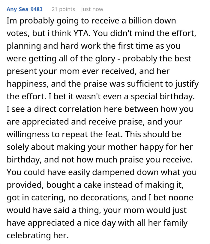 27YO Refuses To Host Mom’s B-Day After Years Of Toiling On Her Own, They Treat It Like Blasphemy