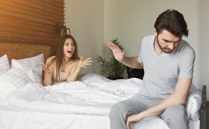 “A Sociopath With Great Hair”: 40 People Who Ignored Red Flags Because The Person Was Hot