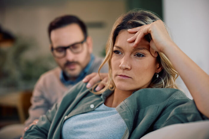 “A Sociopath With Great Hair”: 40 People Who Ignored Red Flags Because The Person Was Hot
