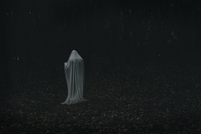 Not Saying Ghosts Are Real, But These 25 Videos Are Seriously Hard To Explain Not Saying Ghosts Are Real, But These 25 Videos Are Seriously Hard To Explain