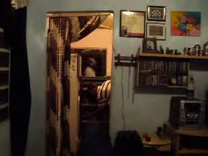 Not Saying Ghosts Are Real, But These 25 Videos Are Seriously Hard To Explain Not Saying Ghosts Are Real, But These 25 Videos Are Seriously Hard To Explain