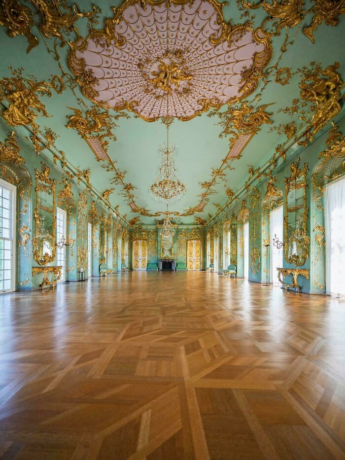 137 Examples Of Architecture So Beautiful, It Almost Looks Unreal (New Pics) 137 Examples Of Architecture So Beautiful, It Almost Looks Unreal (New Pics)