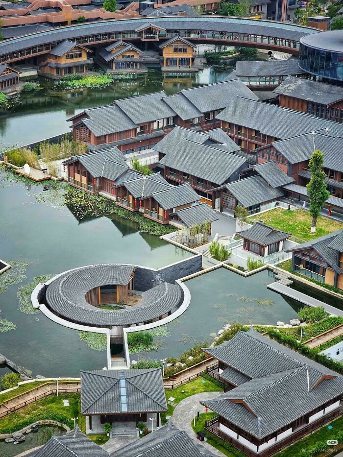 137 Examples Of Architecture So Beautiful, It Almost Looks Unreal (New Pics) 137 Examples Of Architecture So Beautiful, It Almost Looks Unreal (New Pics)