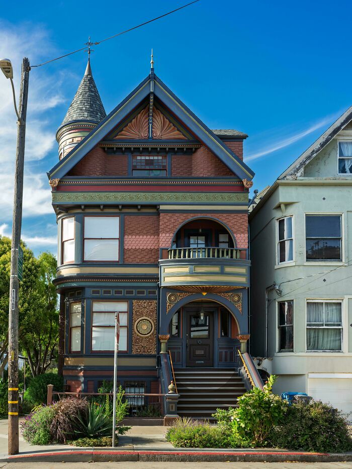 137 Examples Of Architecture So Beautiful, It Almost Looks Unreal (New Pics) 137 Examples Of Architecture So Beautiful, It Almost Looks Unreal (New Pics)