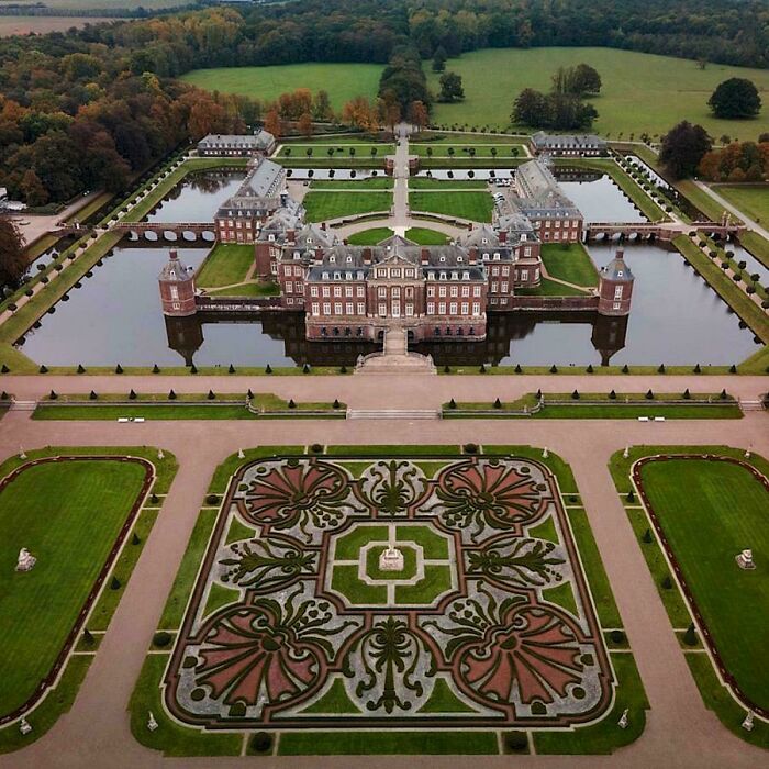 137 Examples Of Architecture So Beautiful, It Almost Looks Unreal (New Pics) 137 Examples Of Architecture So Beautiful, It Almost Looks Unreal (New Pics)