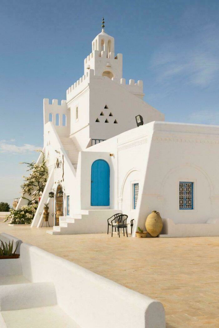 137 Examples Of Architecture So Beautiful, It Almost Looks Unreal (New Pics) 137 Examples Of Architecture So Beautiful, It Almost Looks Unreal (New Pics)