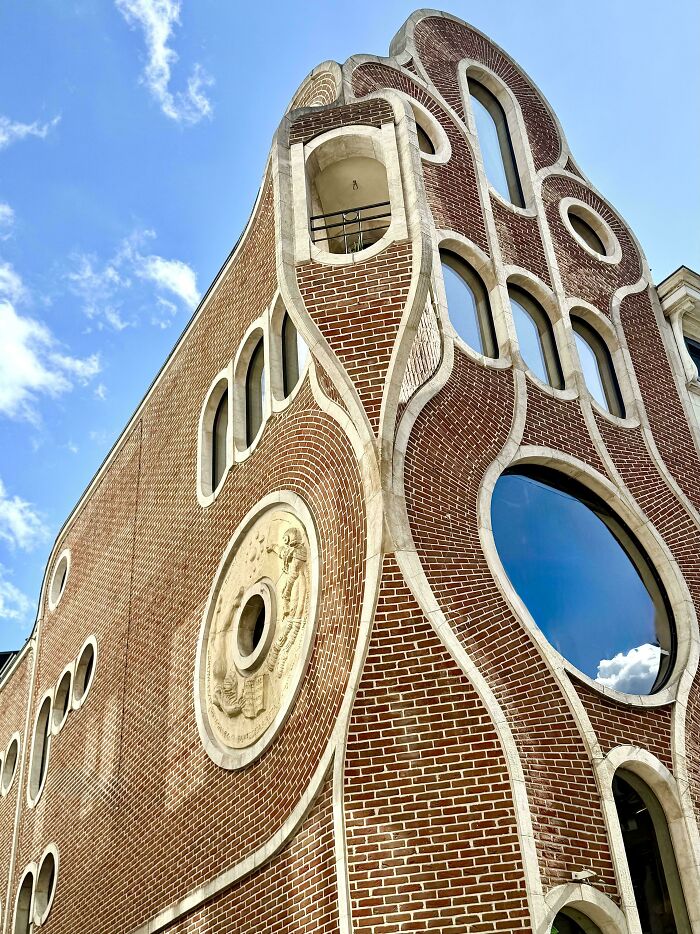 137 Examples Of Architecture So Beautiful, It Almost Looks Unreal (New Pics) 137 Examples Of Architecture So Beautiful, It Almost Looks Unreal (New Pics)