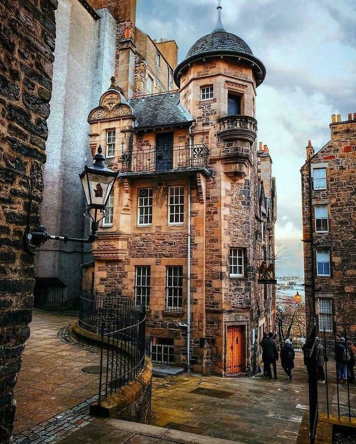 137 Examples Of Architecture So Beautiful, It Almost Looks Unreal (New Pics) 137 Examples Of Architecture So Beautiful, It Almost Looks Unreal (New Pics)