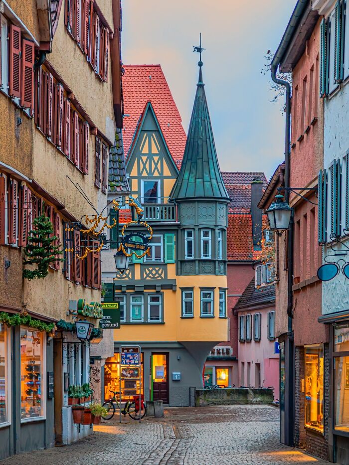 137 Examples Of Architecture So Beautiful, It Almost Looks Unreal (New Pics) 137 Examples Of Architecture So Beautiful, It Almost Looks Unreal (New Pics)