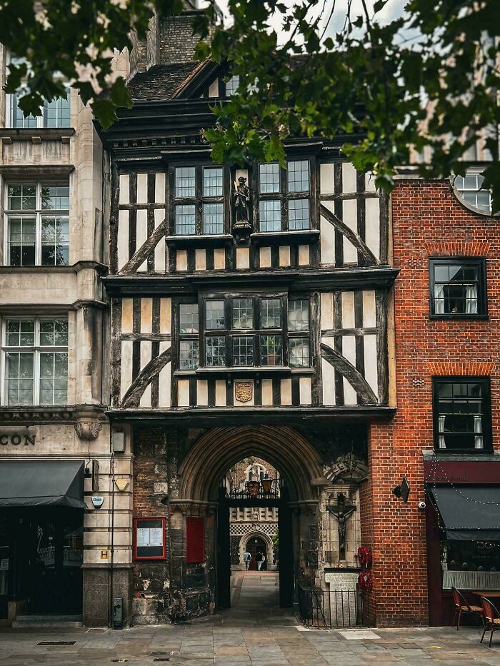 137 Examples Of Architecture So Beautiful, It Almost Looks Unreal (New Pics) 137 Examples Of Architecture So Beautiful, It Almost Looks Unreal (New Pics)