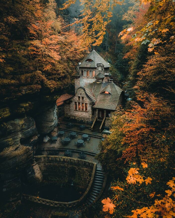 137 Examples Of Architecture So Beautiful, It Almost Looks Unreal (New Pics) 137 Examples Of Architecture So Beautiful, It Almost Looks Unreal (New Pics)