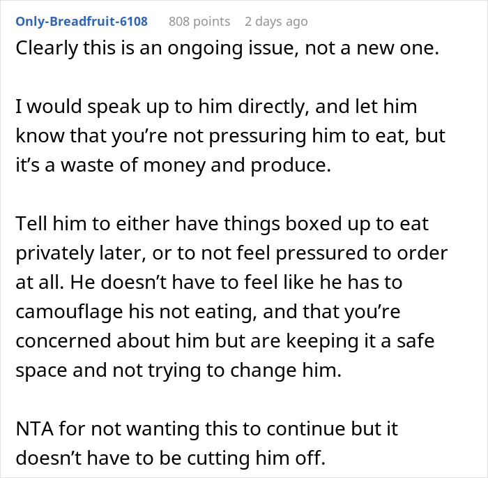Daughter Defends Her BF&rsquo;s Bizarre And Costly Dinner Table Habit After Mom Asks To Make Him Stop It
