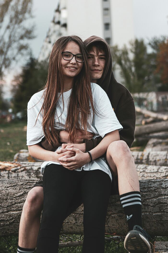 “Don’t Date, Don’t Look At Boys”: 55 Ridiculous “Under My Roof” Rules That Backfired On Parents “Don’t Date, Don’t Look At Boys”: 55 Ridiculous “Under My Roof” Rules That Backfired On Parents