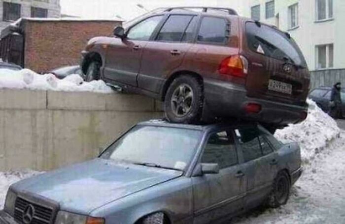 92 Pictures Of People Who Probably Shouldn’t Have A License: “Can’t Park There Mate” 92 Pictures Of People Who Probably Shouldn’t Have A License: “Can’t Park There Mate”