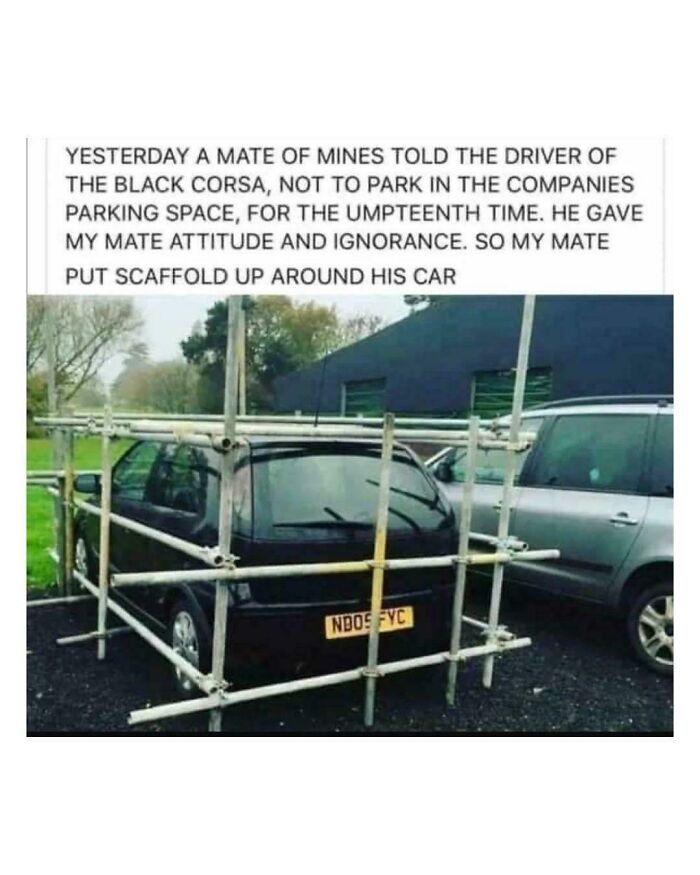 92 Pictures Of People Who Probably Shouldn’t Have A License: “Can’t Park There Mate” 92 Pictures Of People Who Probably Shouldn’t Have A License: “Can’t Park There Mate”