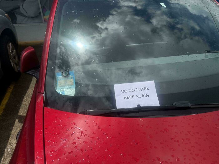 92 Pictures Of People Who Probably Shouldn’t Have A License: “Can’t Park There Mate” 92 Pictures Of People Who Probably Shouldn’t Have A License: “Can’t Park There Mate”