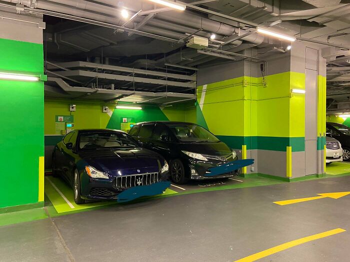 92 Pictures Of People Who Probably Shouldn’t Have A License: “Can’t Park There Mate” 92 Pictures Of People Who Probably Shouldn’t Have A License: “Can’t Park There Mate”