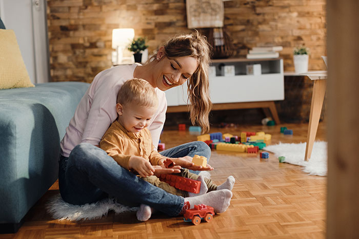 People Are Outraged By These Parents Who Expected Nanny To “Go Above And Beyond” People Are Outraged By These Parents Who Expected Nanny To “Go Above And Beyond”