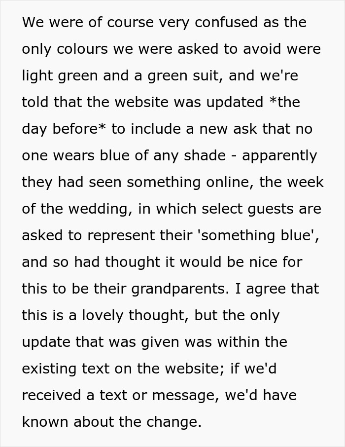 Couple Finds Out They Wore The Wrong Color To A Wedding: “An Idea From TikTok” Couple Finds Out They Wore The Wrong Color To A Wedding: “An Idea From TikTok”