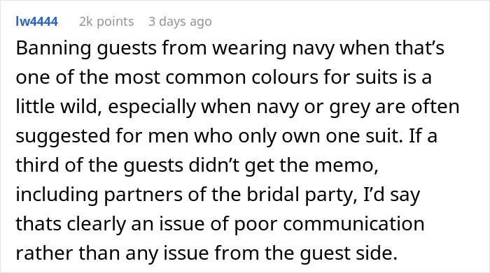 Couple Finds Out They Wore The Wrong Color To A Wedding: “An Idea From TikTok” Couple Finds Out They Wore The Wrong Color To A Wedding: “An Idea From TikTok”