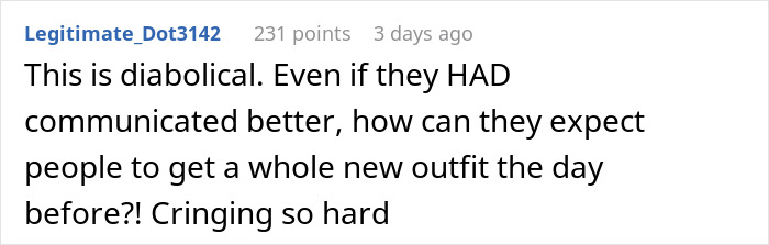 Couple Finds Out They Wore The Wrong Color To A Wedding: “An Idea From TikTok” Couple Finds Out They Wore The Wrong Color To A Wedding: “An Idea From TikTok”