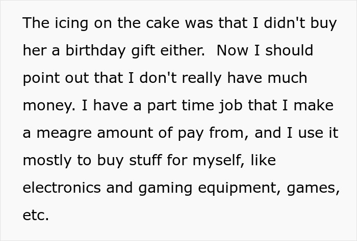Bro Can’t Pause His PS4 For Sister’s 18th Birthday, She Permanently Pauses 3 Of His Favorite Games Bro Can’t Pause His PS4 For Sister’s 18th Birthday, She Permanently Pauses 3 Of His Favorite Games