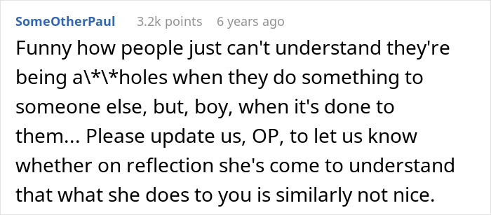 Woman Mocks Relative&rsquo;s Fear Of Their Toxic Uncle For Years, Panics When A Clown Starts Chasing Her