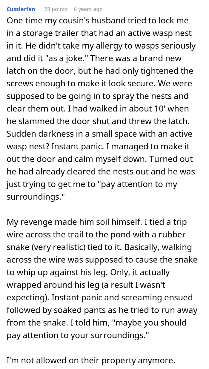 Woman Mocks Relative&rsquo;s Fear Of Their Toxic Uncle For Years, Panics When A Clown Starts Chasing Her