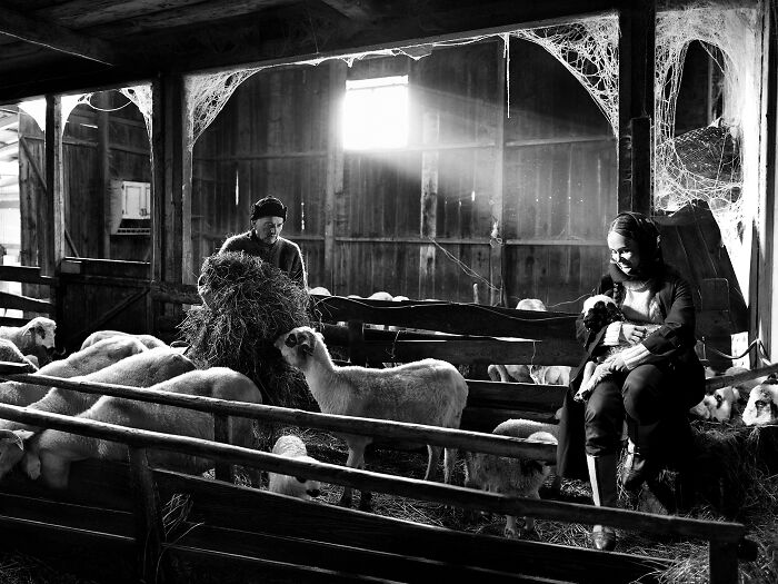 Oliver Klink’s ‘Where The Earth Remembers’ Captures Europe’s Vanishing Rural Traditions (19 Pics) Oliver Klink’s ‘Where The Earth Remembers’ Captures Europe’s Vanishing Rural Traditions (19 Pics)