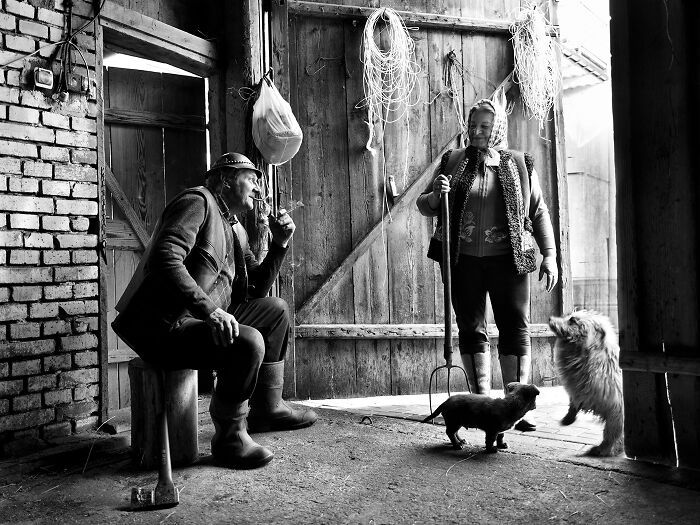 Oliver Klink’s ‘Where The Earth Remembers’ Captures Europe’s Vanishing Rural Traditions (19 Pics) Oliver Klink’s ‘Where The Earth Remembers’ Captures Europe’s Vanishing Rural Traditions (19 Pics)