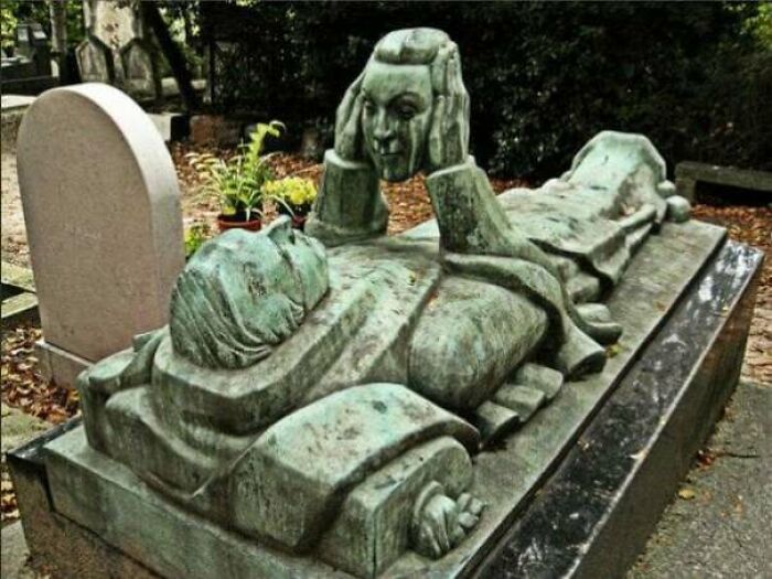 77 Creepy Images That Might Be Your Tonight&rsquo;s Nightmare Fuel