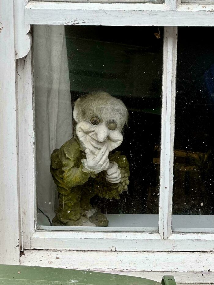 77 Creepy Images That Might Be Your Tonight&rsquo;s Nightmare Fuel