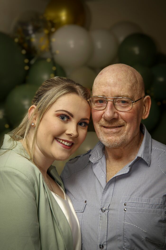 &ldquo;Never Again&rdquo;: 42 People Discuss Whether Or Not They Regret Their Age-Gap Relationships